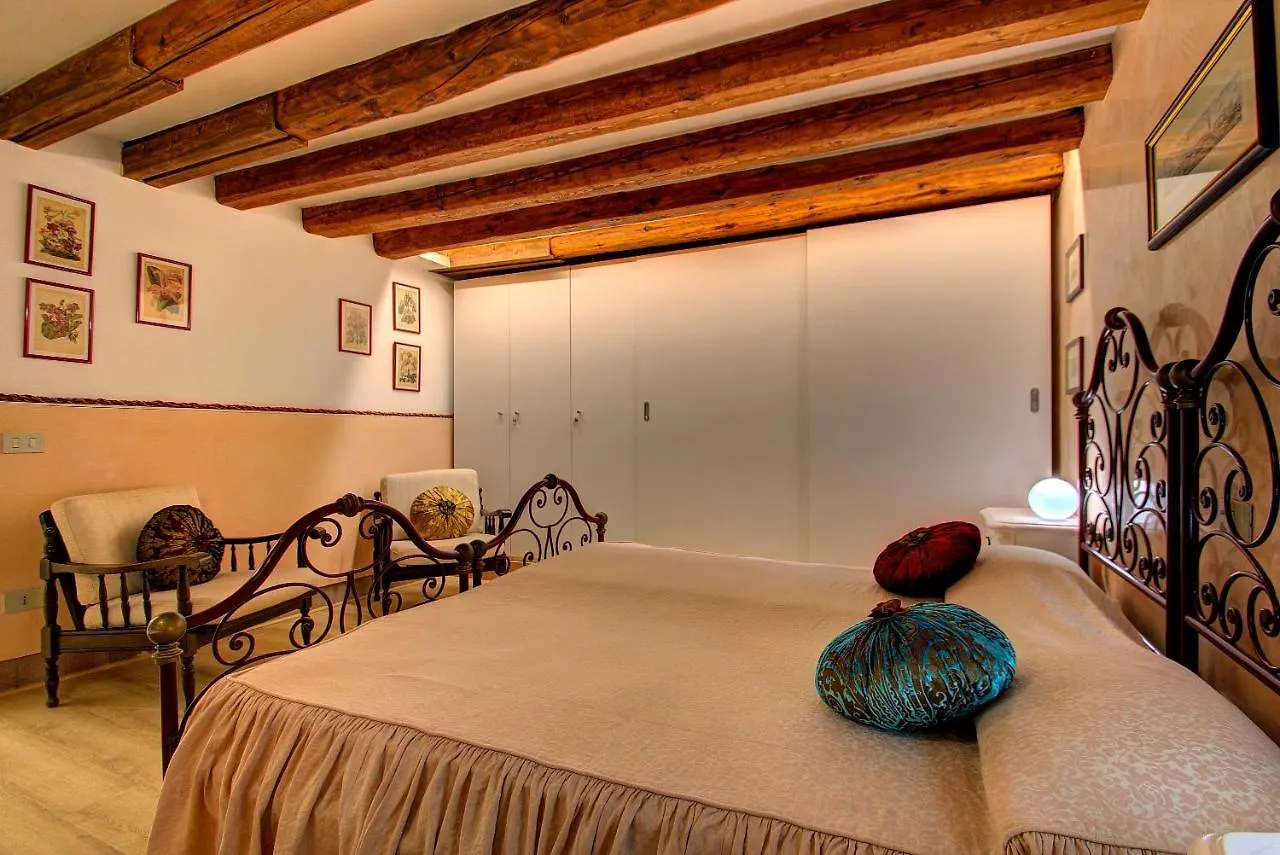 Cruise Harbor Next 4Pax, Mob Aircond, Wifi Apartment Venice Italy