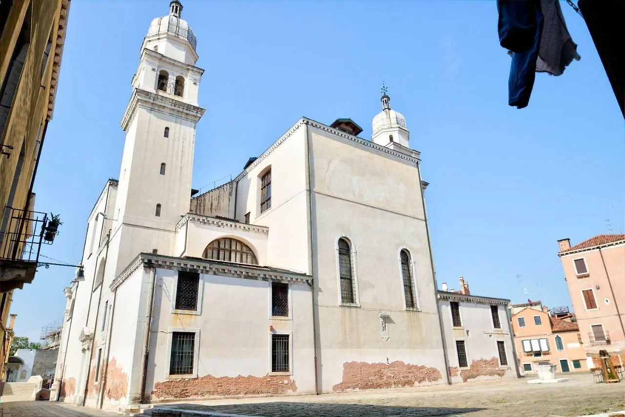Cruise Harbor Next 4Pax, Mob Aircond, Wifi Apartment Venice